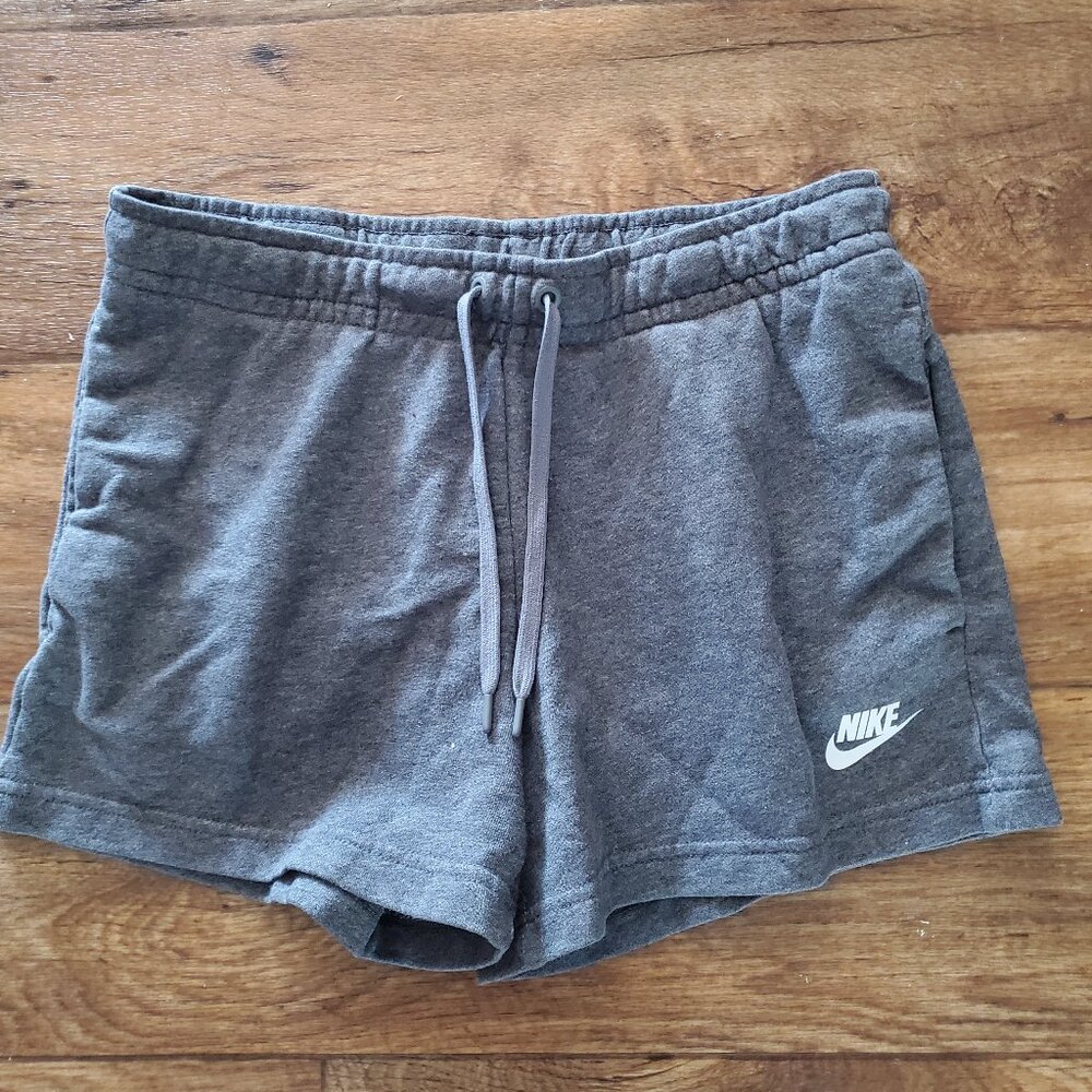 Nike Gray Athletic Shorts | Womens shorts Size S
